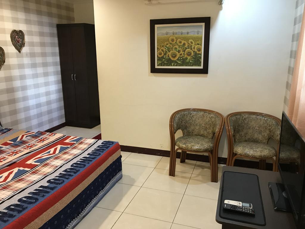 Hefeng Ting Homestay Heng-ch'un Extérieur photo