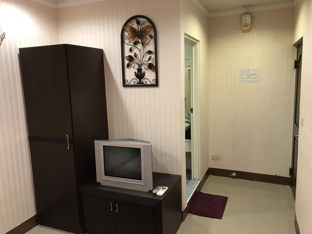 Hefeng Ting Homestay Heng-ch'un Extérieur photo