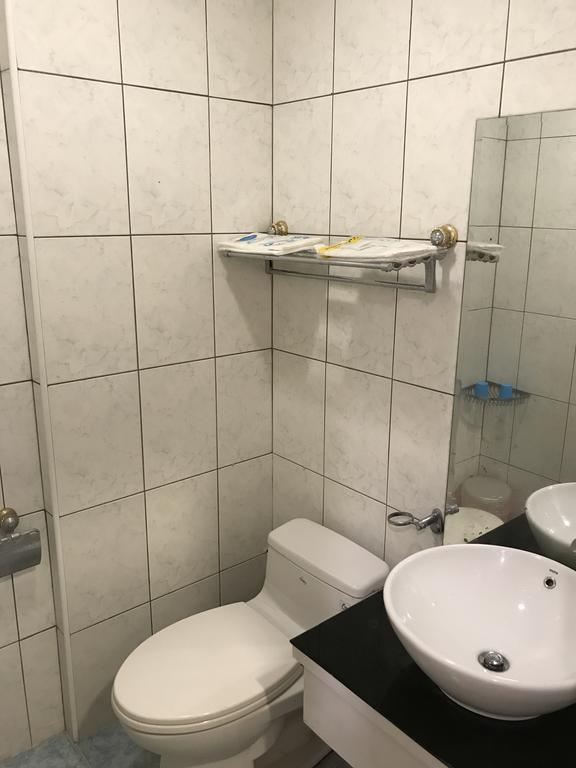 Hefeng Ting Homestay Heng-ch'un Extérieur photo