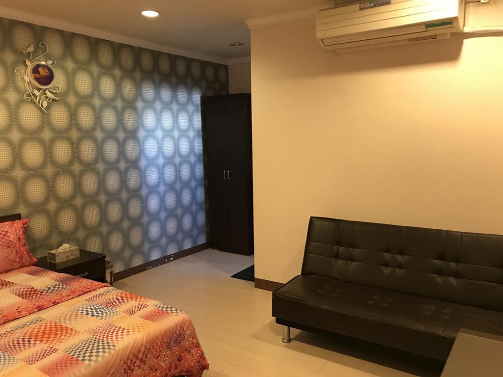 Hefeng Ting Homestay Heng-ch'un Extérieur photo