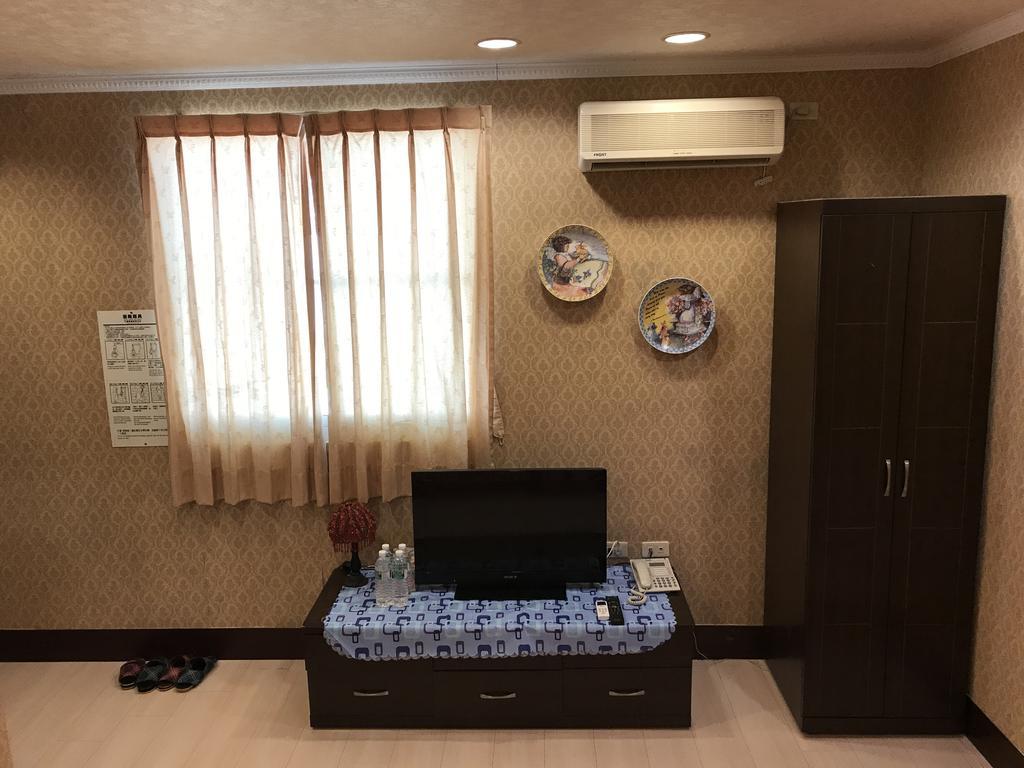 Hefeng Ting Homestay Heng-ch'un Extérieur photo