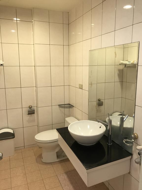 Hefeng Ting Homestay Heng-ch'un Extérieur photo
