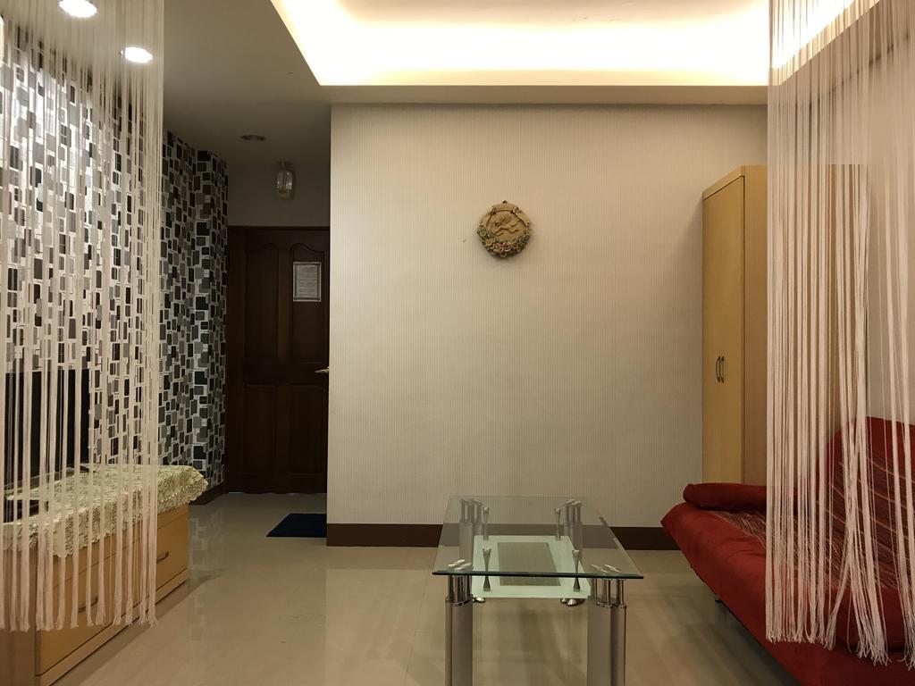 Hefeng Ting Homestay Heng-ch'un Extérieur photo