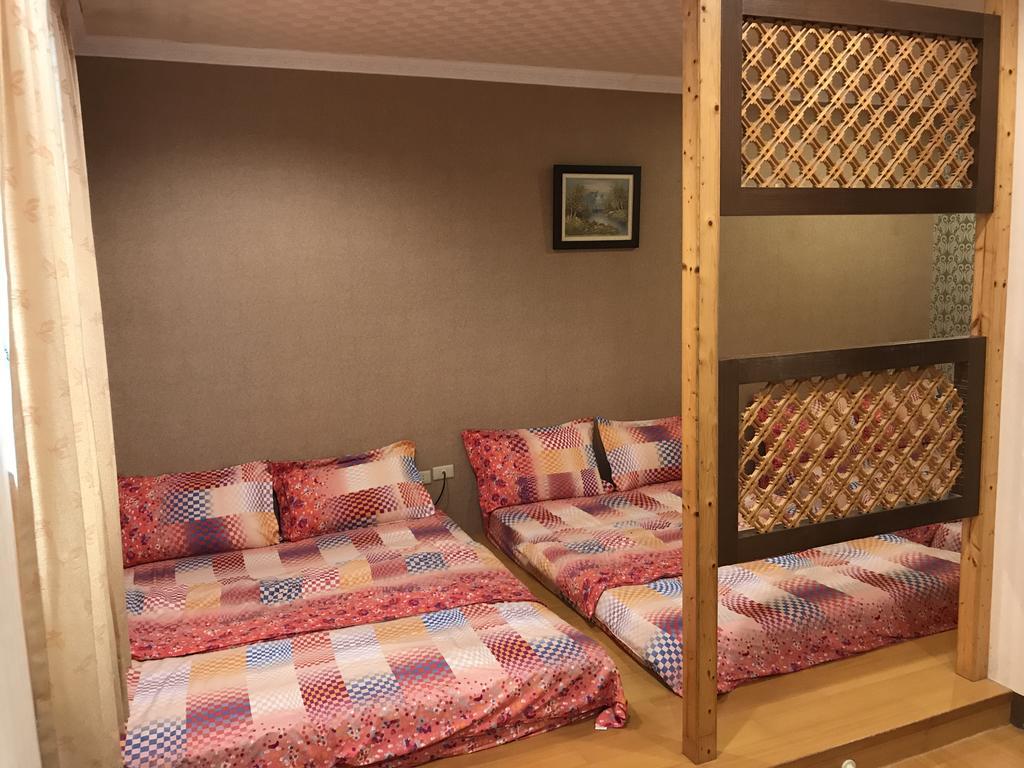 Hefeng Ting Homestay Heng-ch'un Extérieur photo